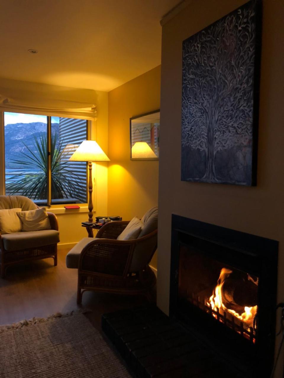 Freycinet Beach House Коулс Бей Екстериор снимка