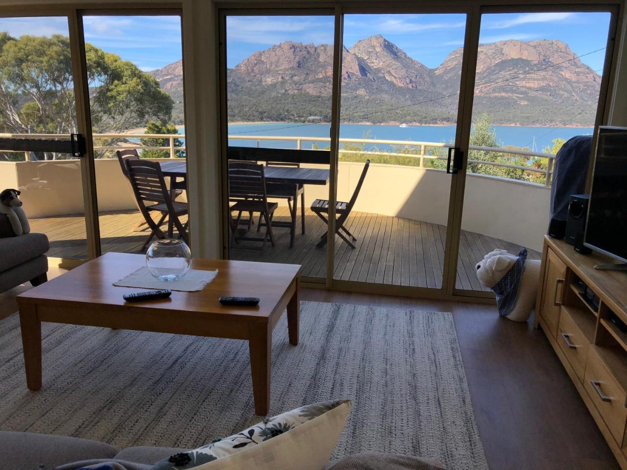 Freycinet Beach House Коулс Бей Екстериор снимка